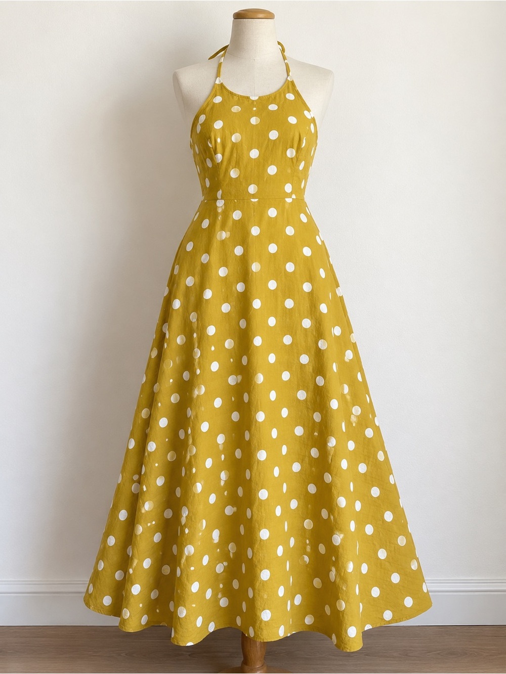 🖤 Main Character in Polka Dots | Halter Maxi Dress | Nasty Gal | 4